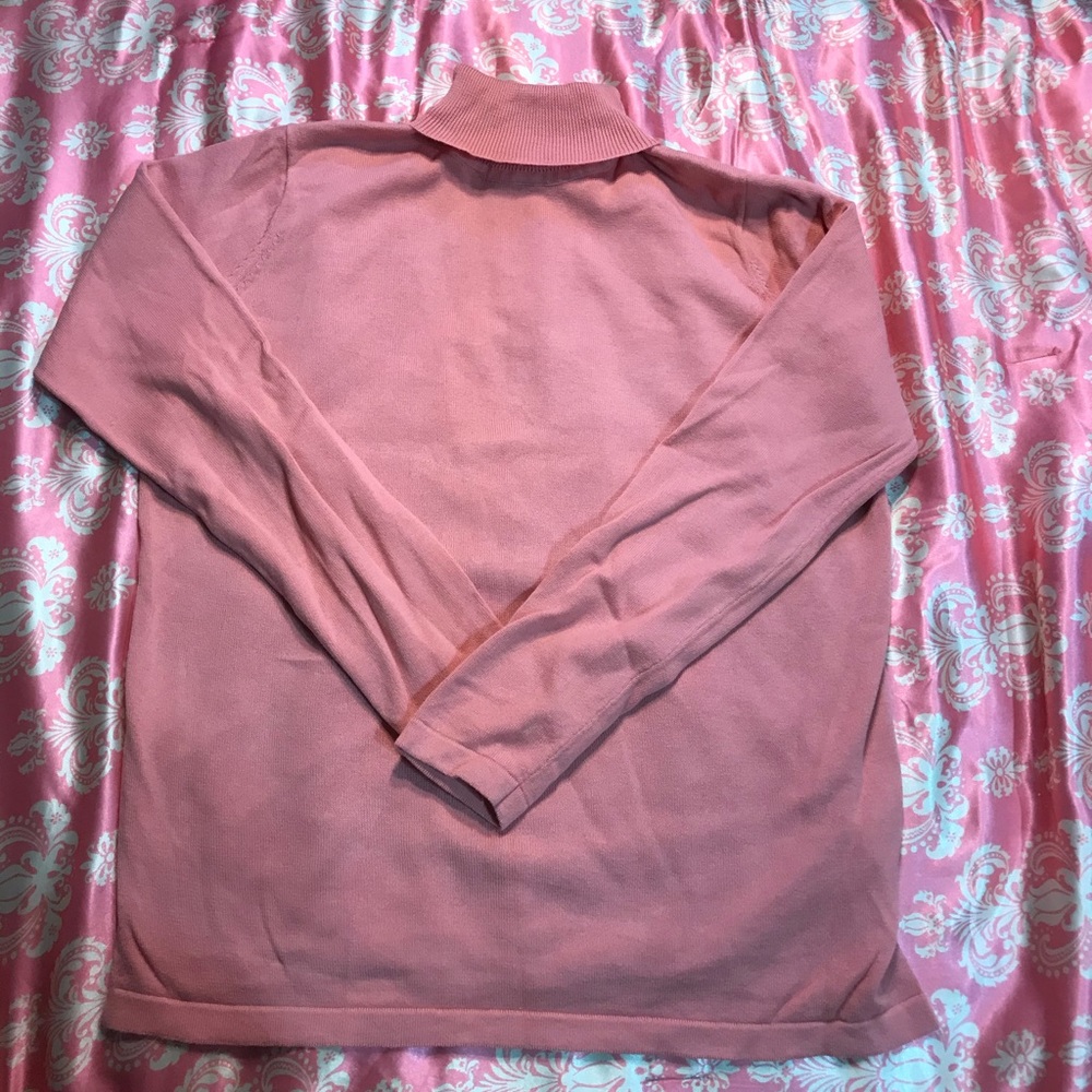 Pink turtle neck